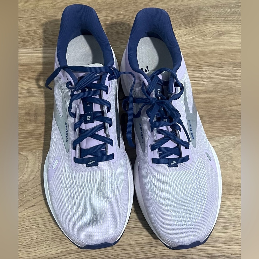 Brooks launch 9